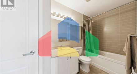 Residential - Single Family Home - Toronto, Canada - Canada