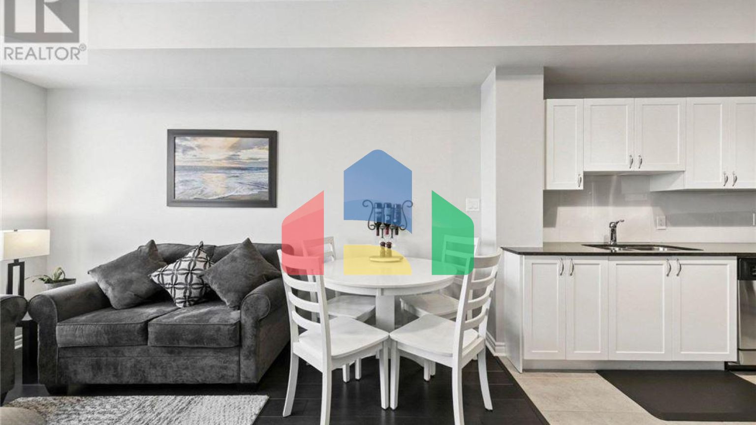 Residential - Single Family Home - Toronto, Canada - Canada