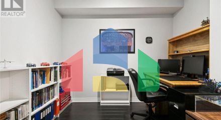 Residential - Single Family Home - Toronto, Canada - Canada