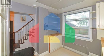 Residential - Single Family Home - Toronto, Canada - Canada