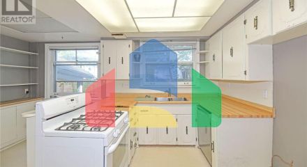 Residential - Single Family Home - Toronto, Canada - Canada