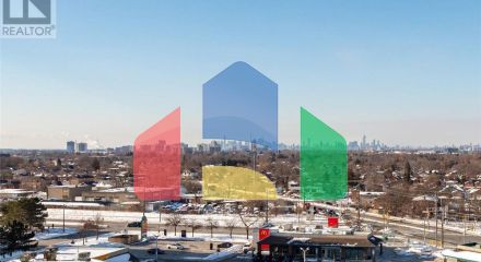 Residential - Single Family Home - Toronto, Canada - Canada