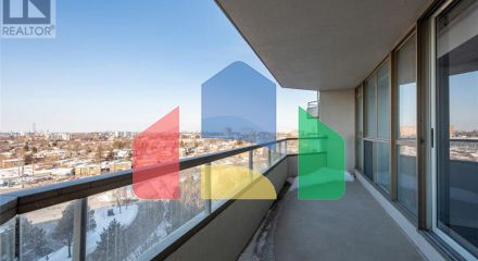 Residential - Single Family Home - Toronto, Canada - Canada