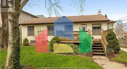 Residential - Single Family Home - Toronto, Canada - Canada