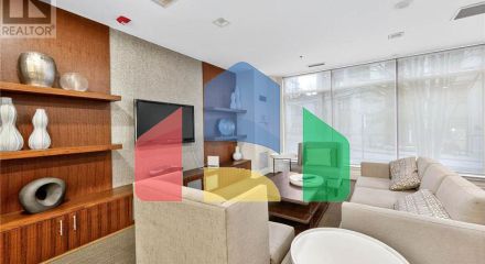 Residential - Single Family Home - Toronto, Canada - Canada