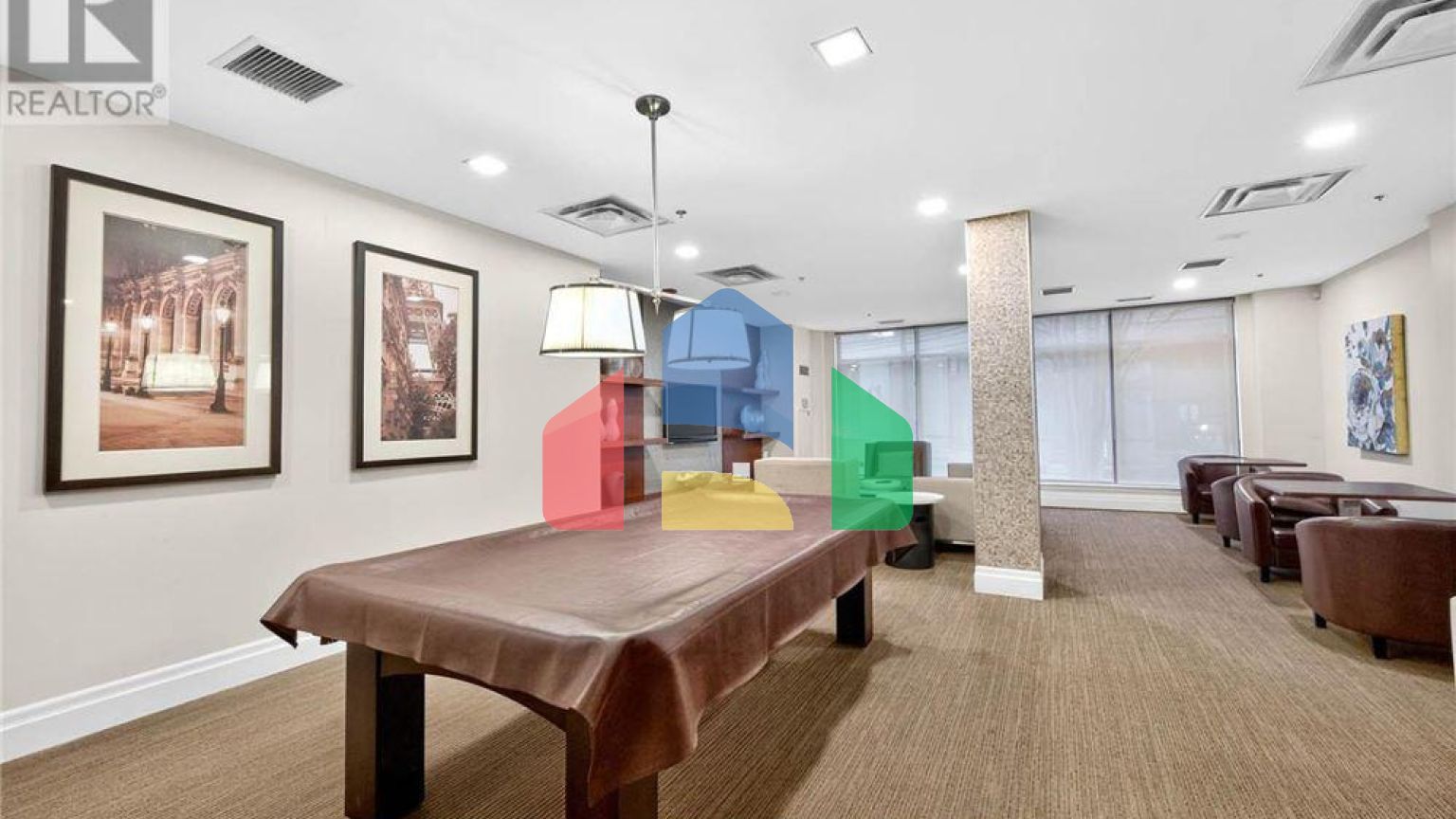 Residential - Single Family Home - Toronto, Canada - Canada