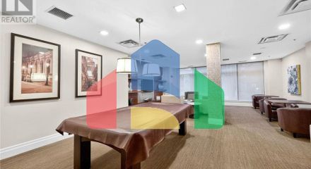 Residential - Single Family Home - Toronto, Canada - Canada