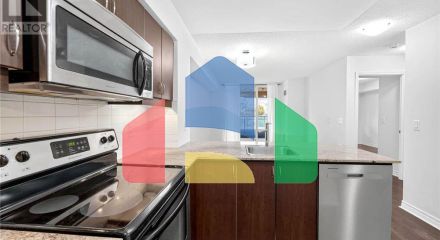 Residential - Single Family Home - Toronto, Canada - Canada