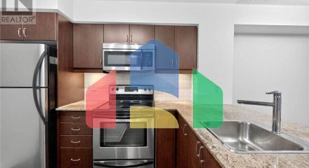 Residential - Single Family Home - Toronto, Canada - Canada