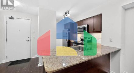 Residential - Single Family Home - Toronto, Canada - Canada