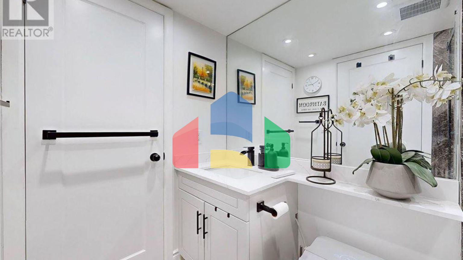 Residential - Single Family Home - Toronto, Canada - Canada