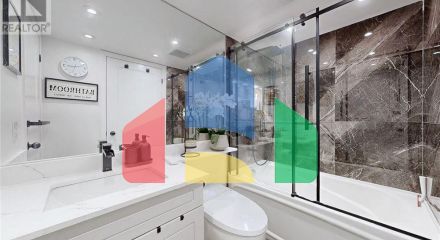 Residential - Single Family Home - Toronto, Canada - Canada