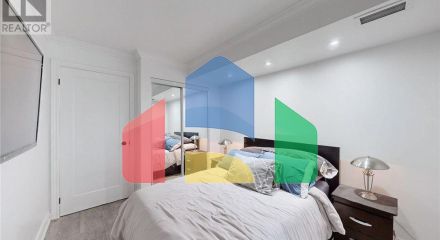 Residential - Single Family Home - Toronto, Canada - Canada