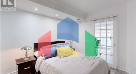 Residential - Single Family Home - Toronto, Canada - Canada