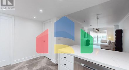 Residential - Single Family Home - Toronto, Canada - Canada