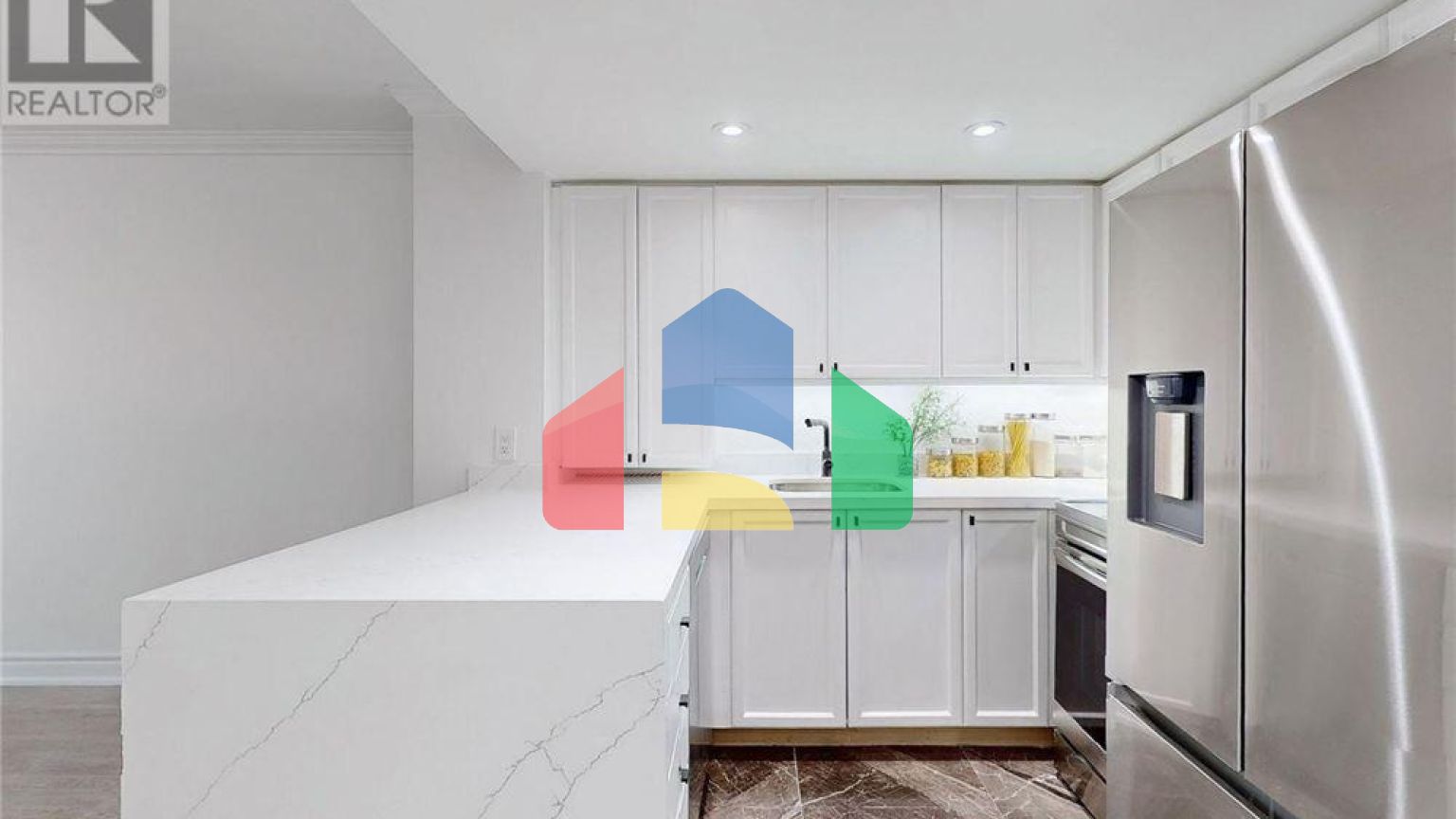 Residential - Single Family Home - Toronto, Canada - Canada