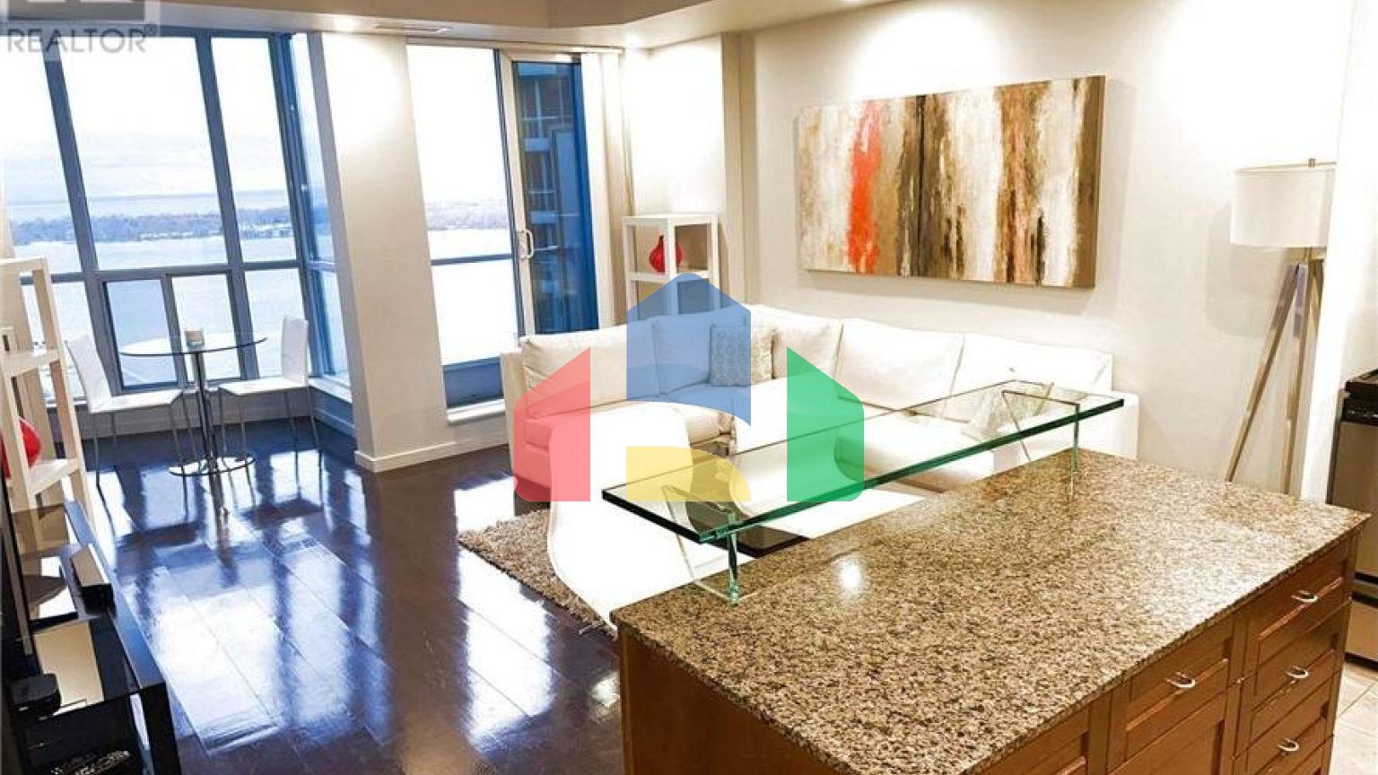 Residential - Condo/Apartment - Toronto, Canada - Canada