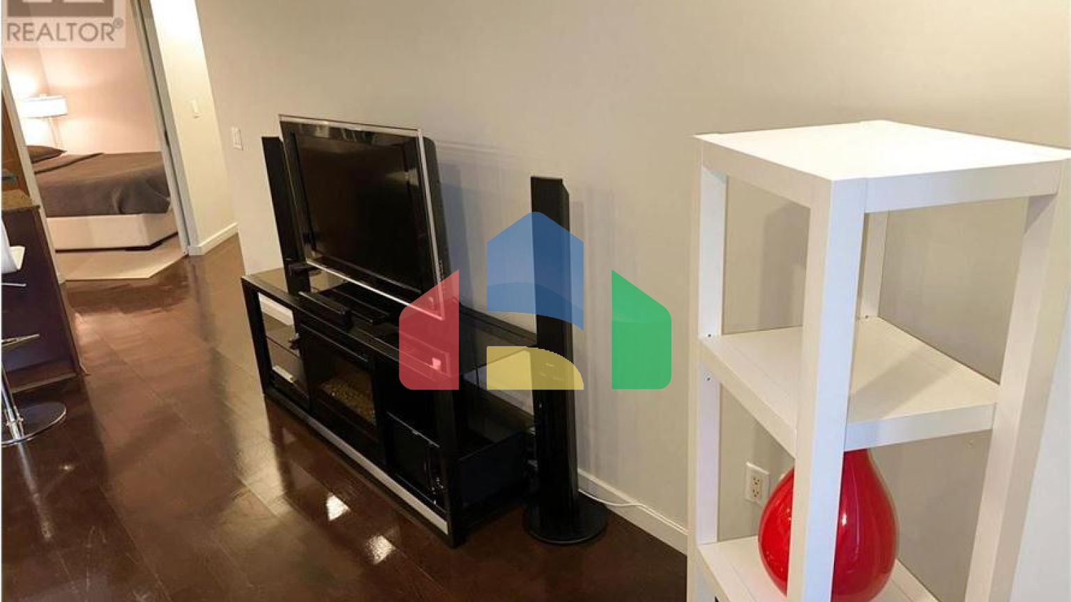 Residential - Condo/Apartment - Toronto, Canada - Canada