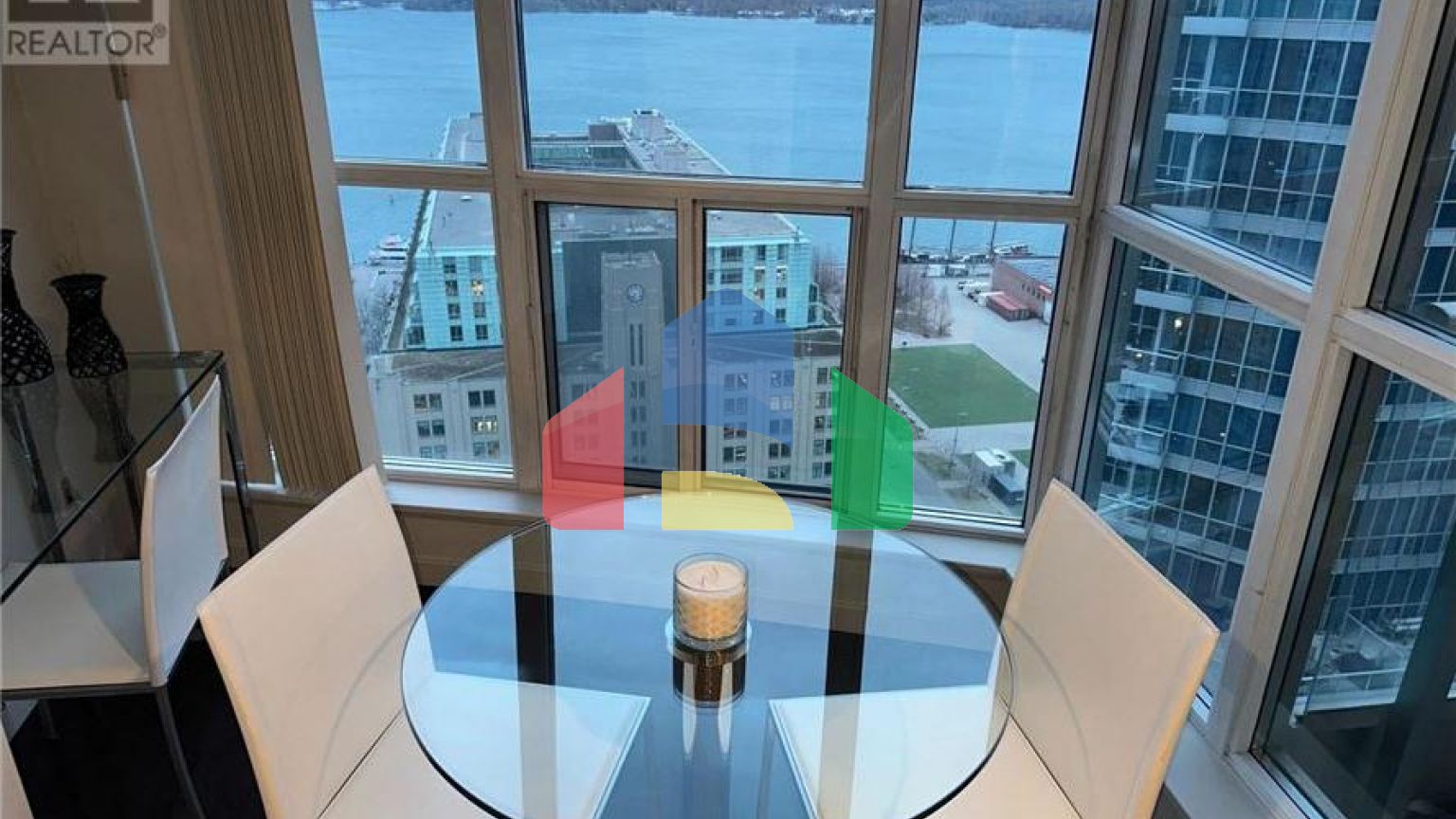 Residential - Condo/Apartment - Toronto, Canada - Canada