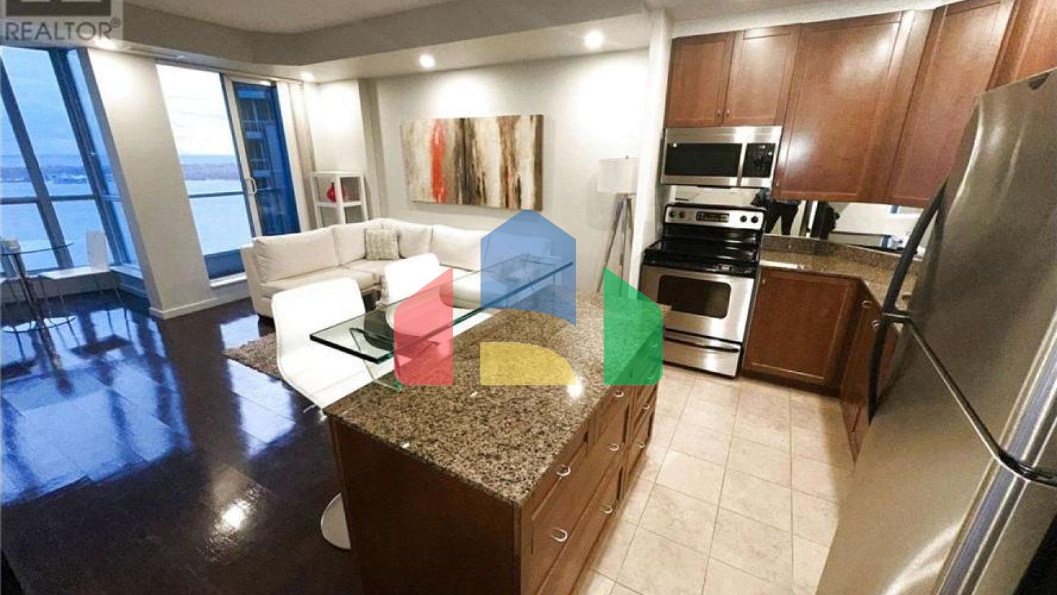 Residential - Condo/Apartment - Toronto, Canada - Canada