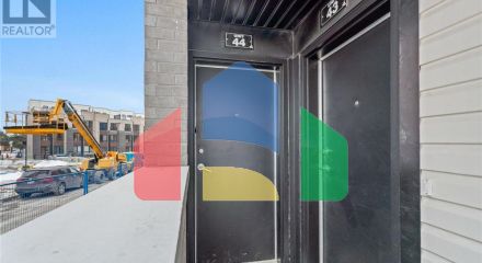 Residential - Townhouse - Toronto, Canada - Canada