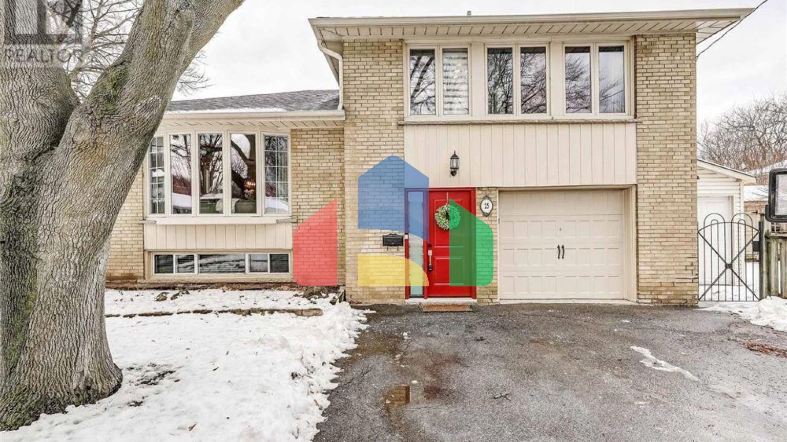 Residential - Single Family Home - Toronto, Canada - Canada