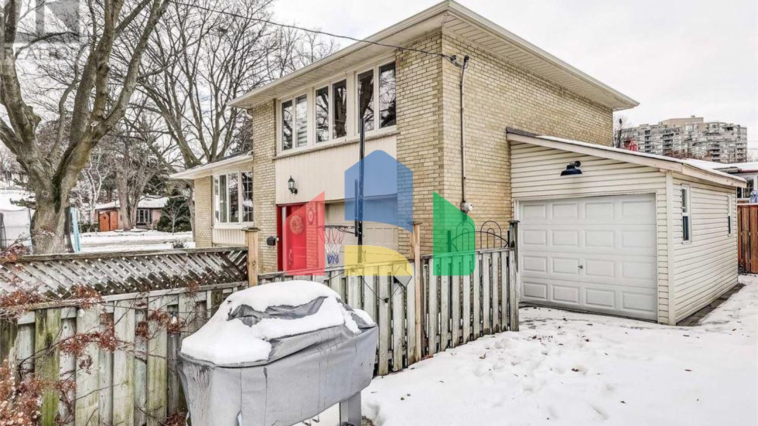 Residential - Single Family Home - Toronto, Canada - Canada