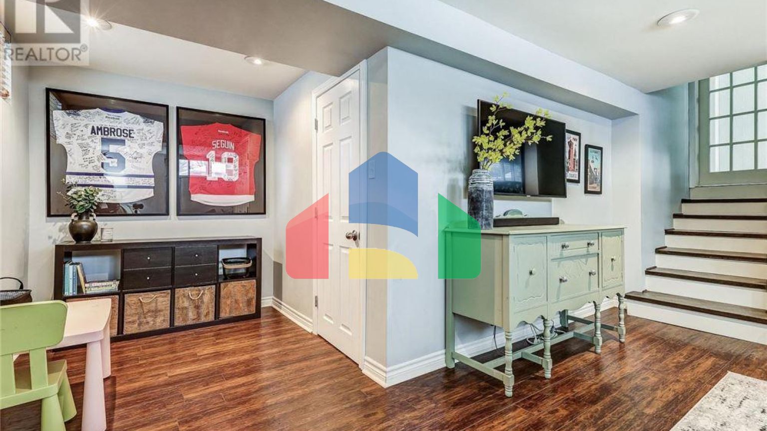 Residential - Single Family Home - Toronto, Canada - Canada