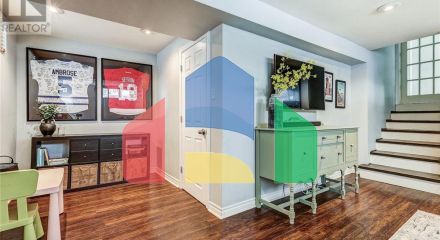 Residential - Single Family Home - Toronto, Canada - Canada