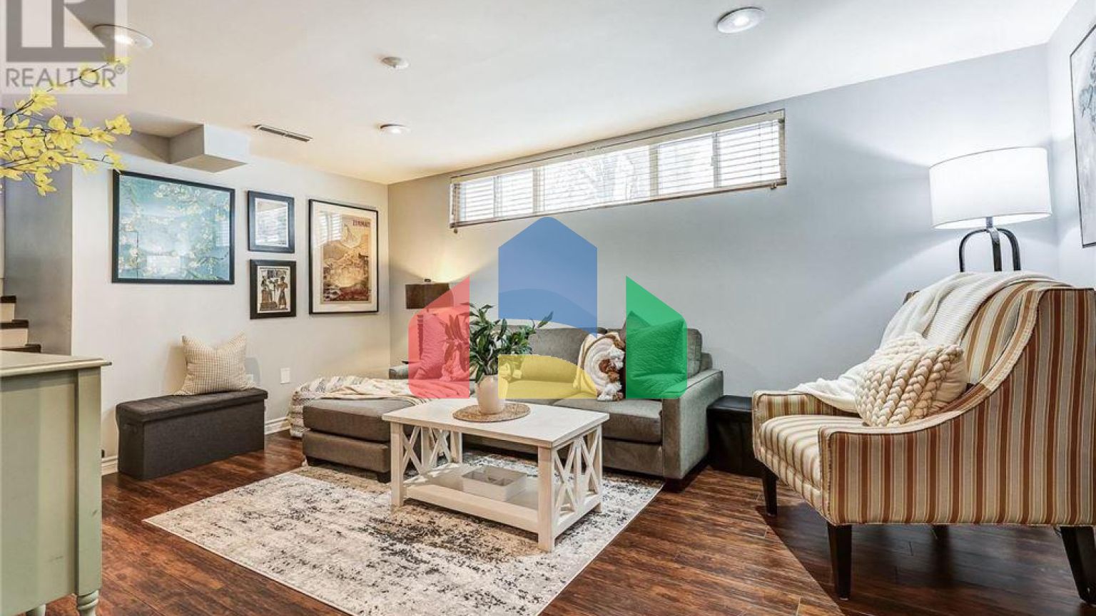 Residential - Single Family Home - Toronto, Canada - Canada