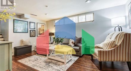 Residential - Single Family Home - Toronto, Canada - Canada