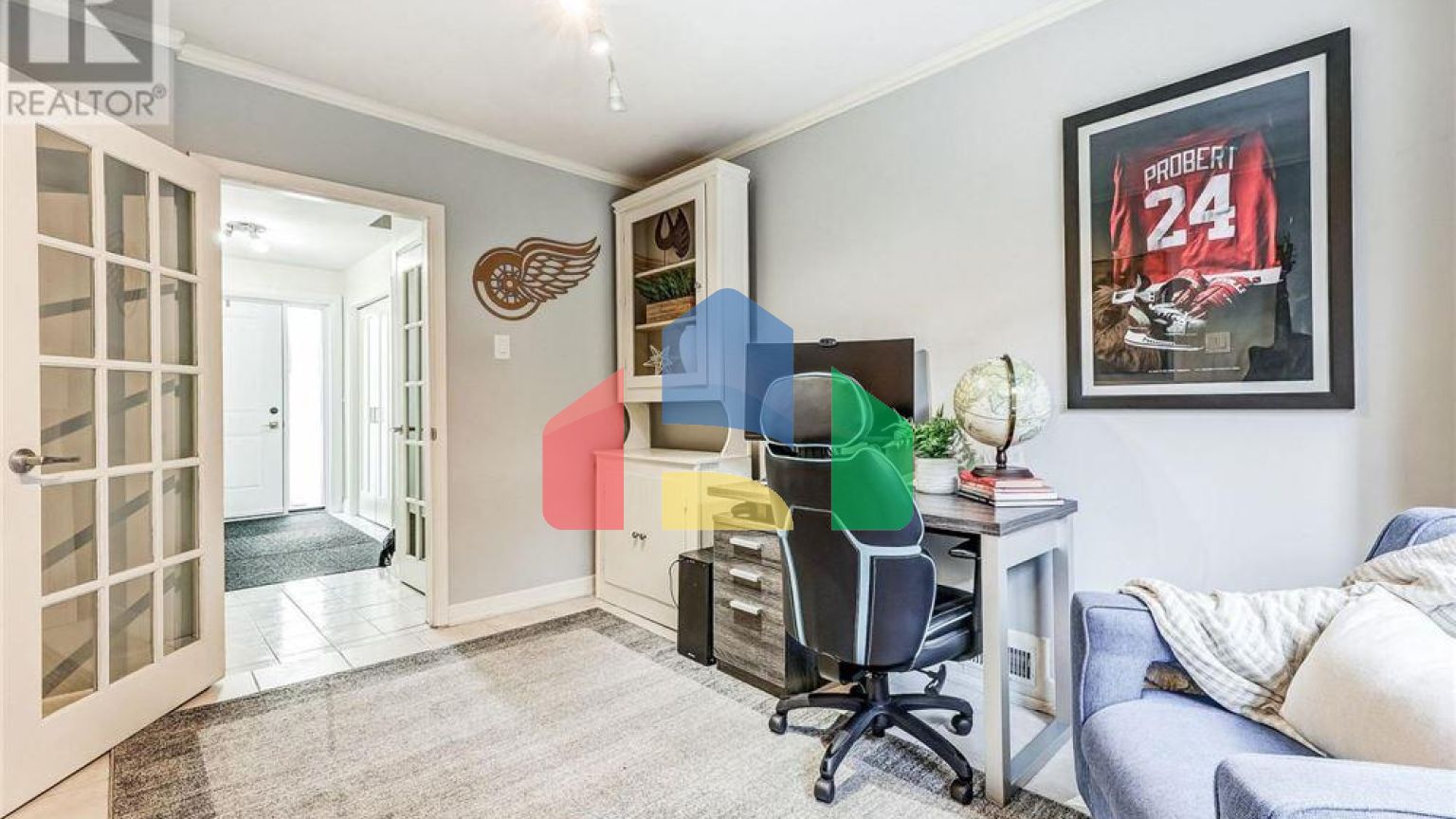 Residential - Single Family Home - Toronto, Canada - Canada