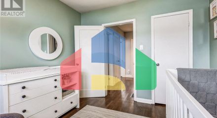 Residential - Single Family Home - Toronto, Canada - Canada