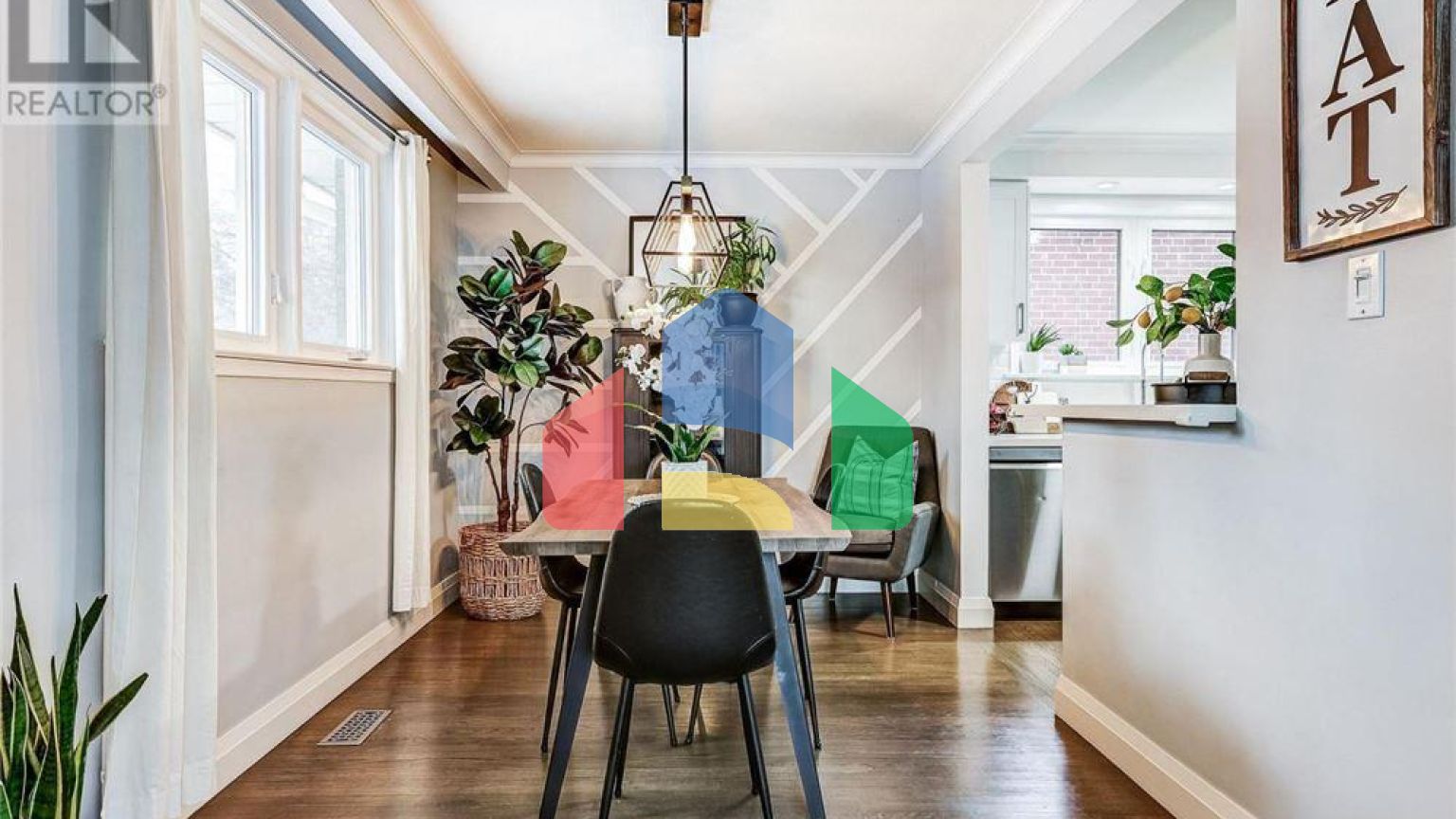 Residential - Single Family Home - Toronto, Canada - Canada