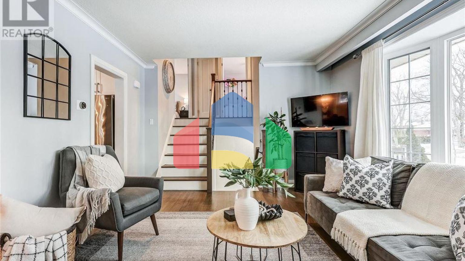 Residential - Single Family Home - Toronto, Canada - Canada