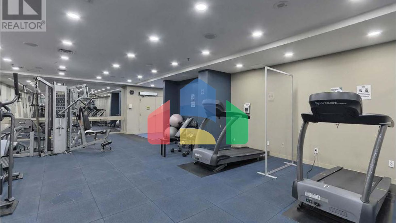 Residential - Condo/Apartment - Toronto, Canada - Canada