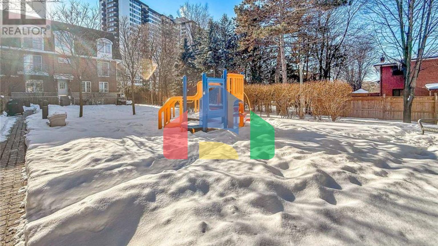 Residential - Townhouse - Toronto, Canada - Canada