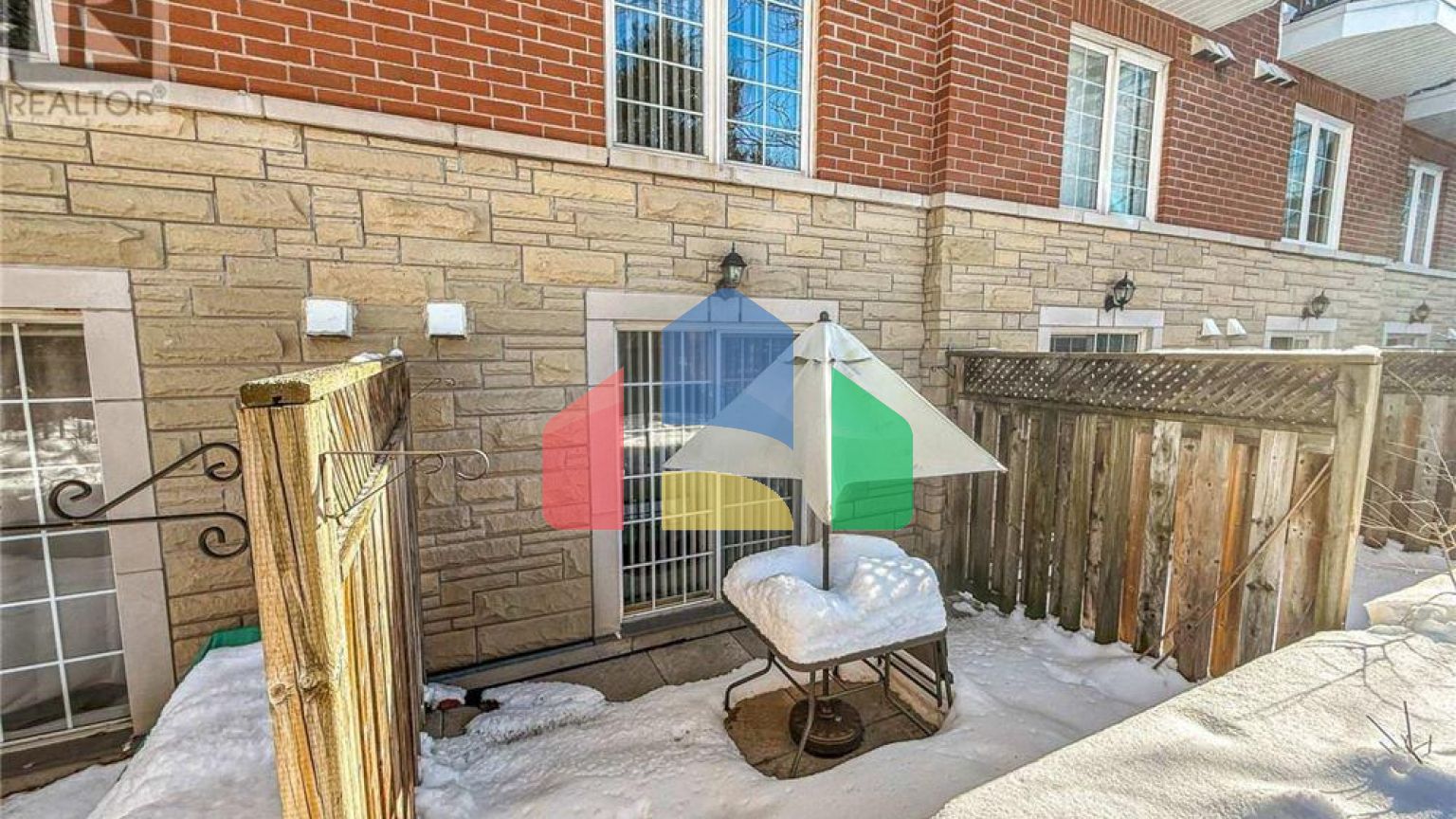 Residential - Townhouse - Toronto, Canada - Canada