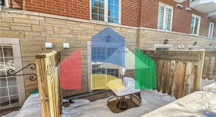 Residential - Townhouse - Toronto, Canada - Canada