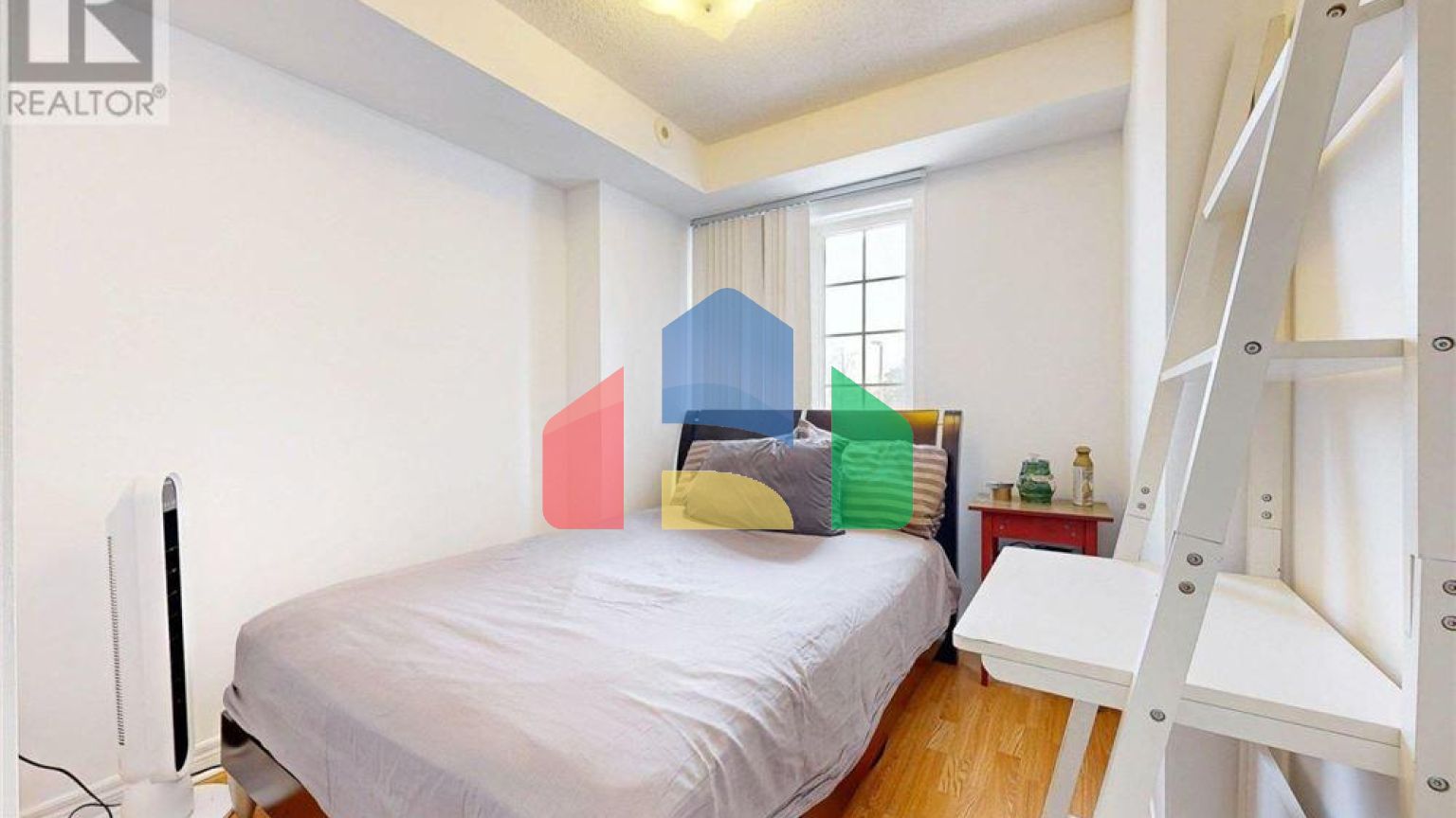 Residential - Townhouse - Toronto, Canada - Canada