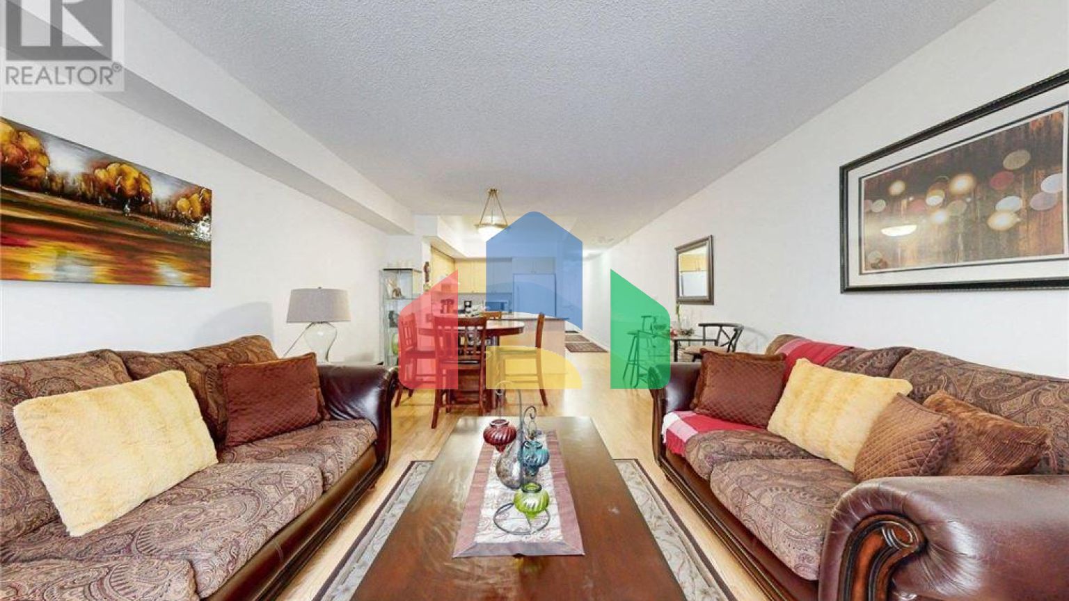 Residential - Townhouse - Toronto, Canada - Canada