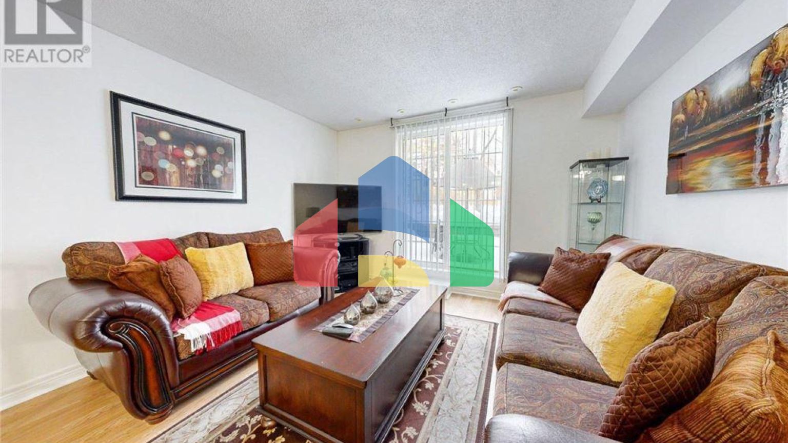 Residential - Townhouse - Toronto, Canada - Canada