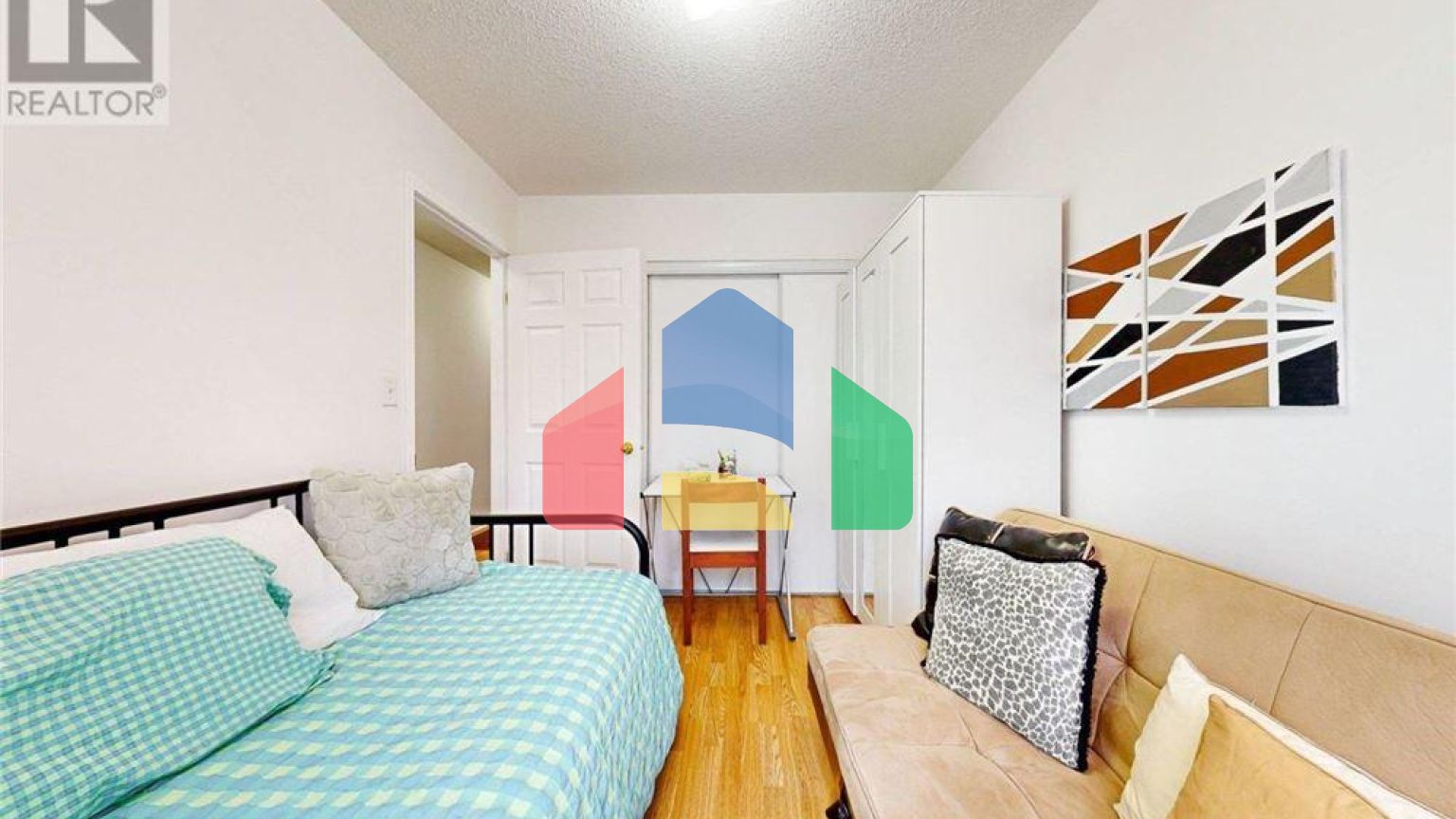 Residential - Townhouse - Toronto, Canada - Canada