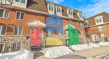 Residential - Townhouse - Toronto, Canada - Canada