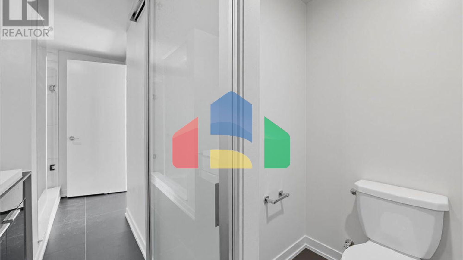 Residential - Condo/Apartment - Toronto, Canada - Canada