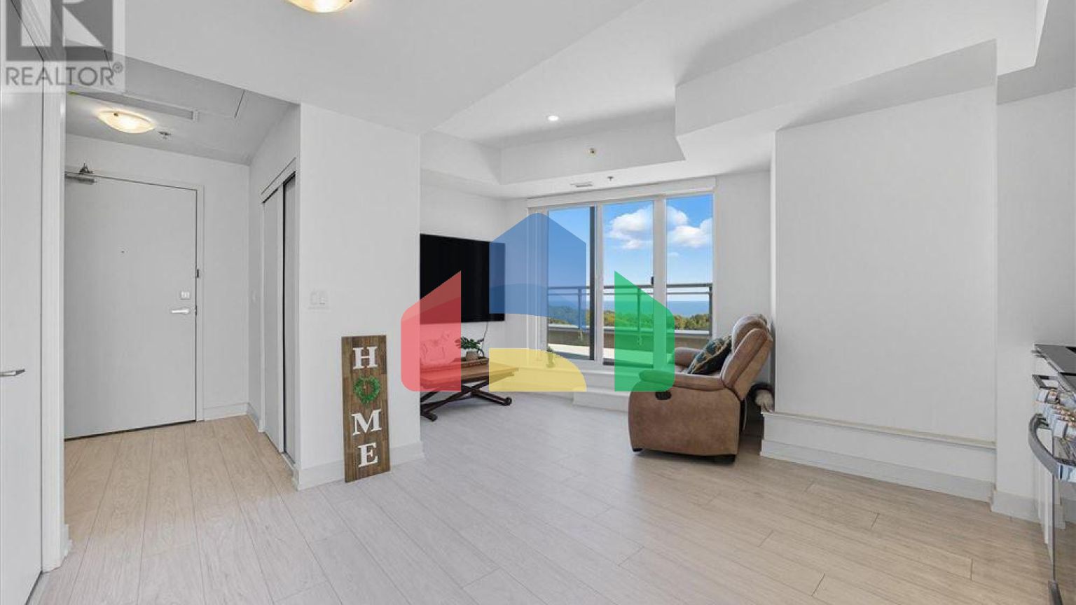 Residential - Condo/Apartment - Toronto, Canada - Canada