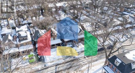 Residential - Single Family Home - Toronto, Canada - Canada
