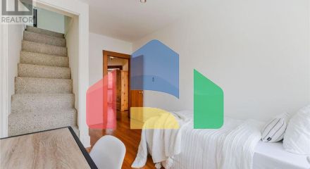 Residential - Single Family Home - Toronto, Canada - Canada