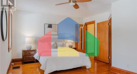 Residential - Single Family Home - Toronto, Canada - Canada