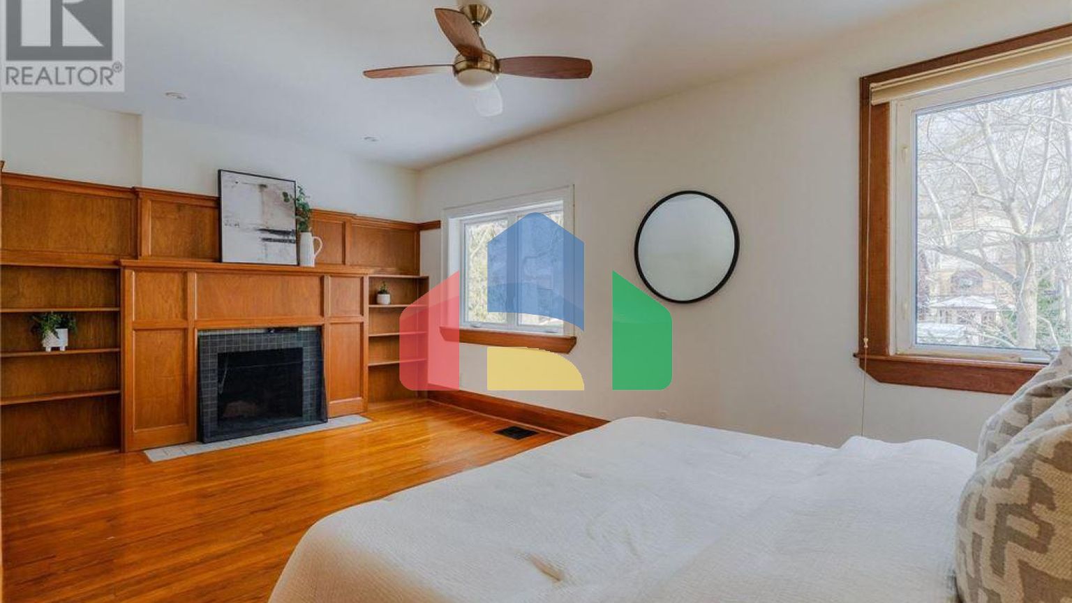 Residential - Single Family Home - Toronto, Canada - Canada